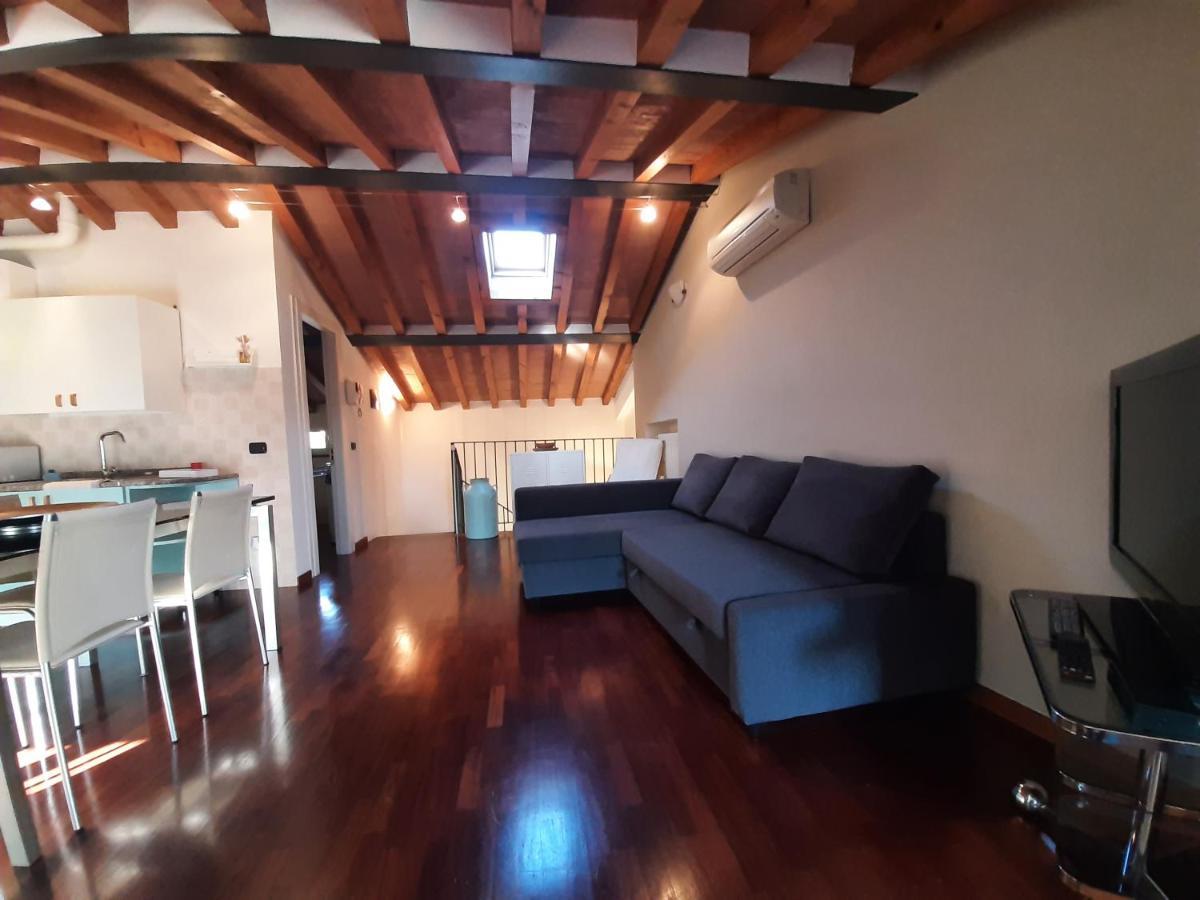 Appartamento sui tetti di Parma Esterno foto
